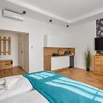 Apartament Studio Deluxe 4Ac- Holiday City